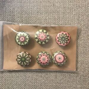 Set of 6 Mandala cabinet knobs